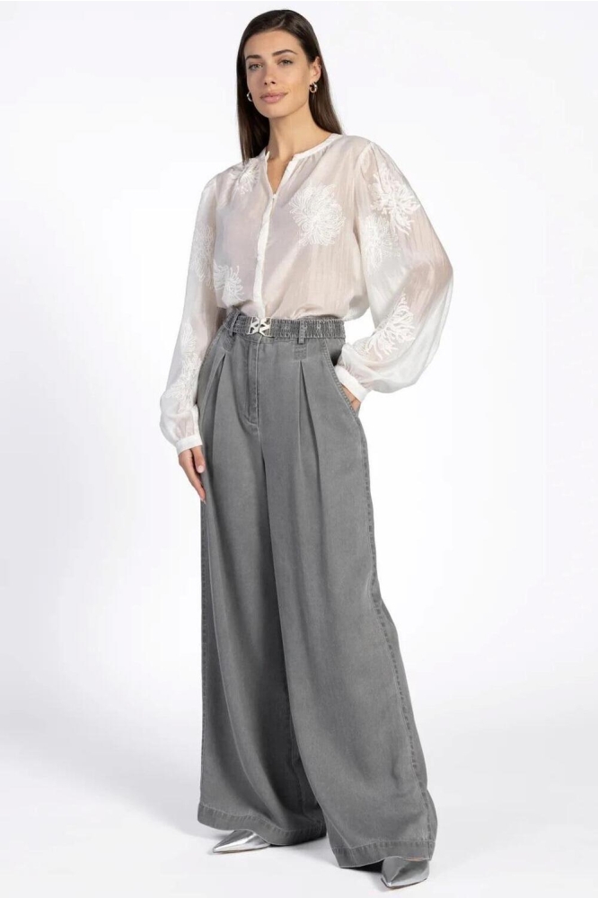 YNA PES 514 114300 LES BLANCS